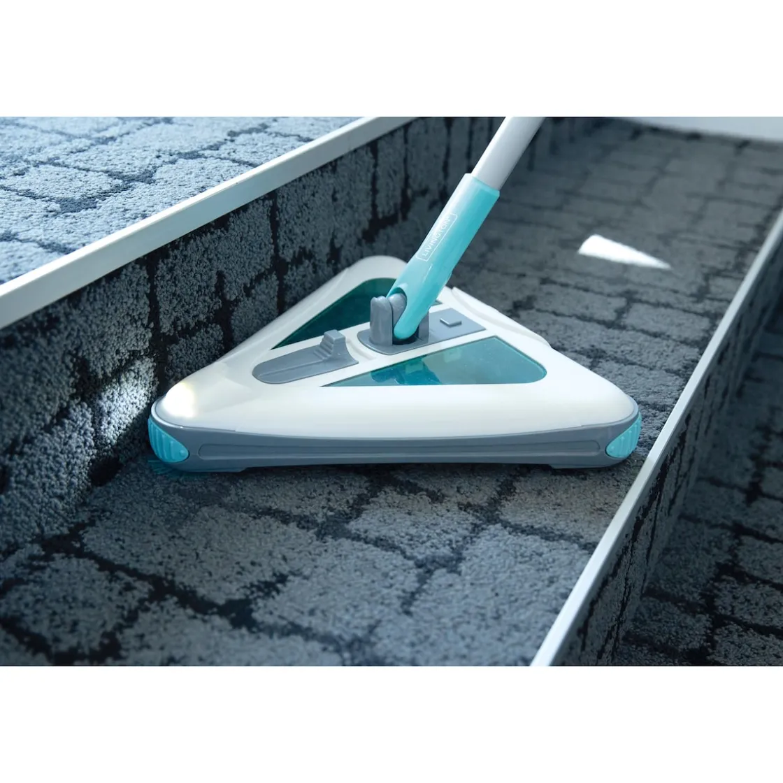 Wischer|Die moderne Hausfrau Akkubesen Livington Deeper Sweeper