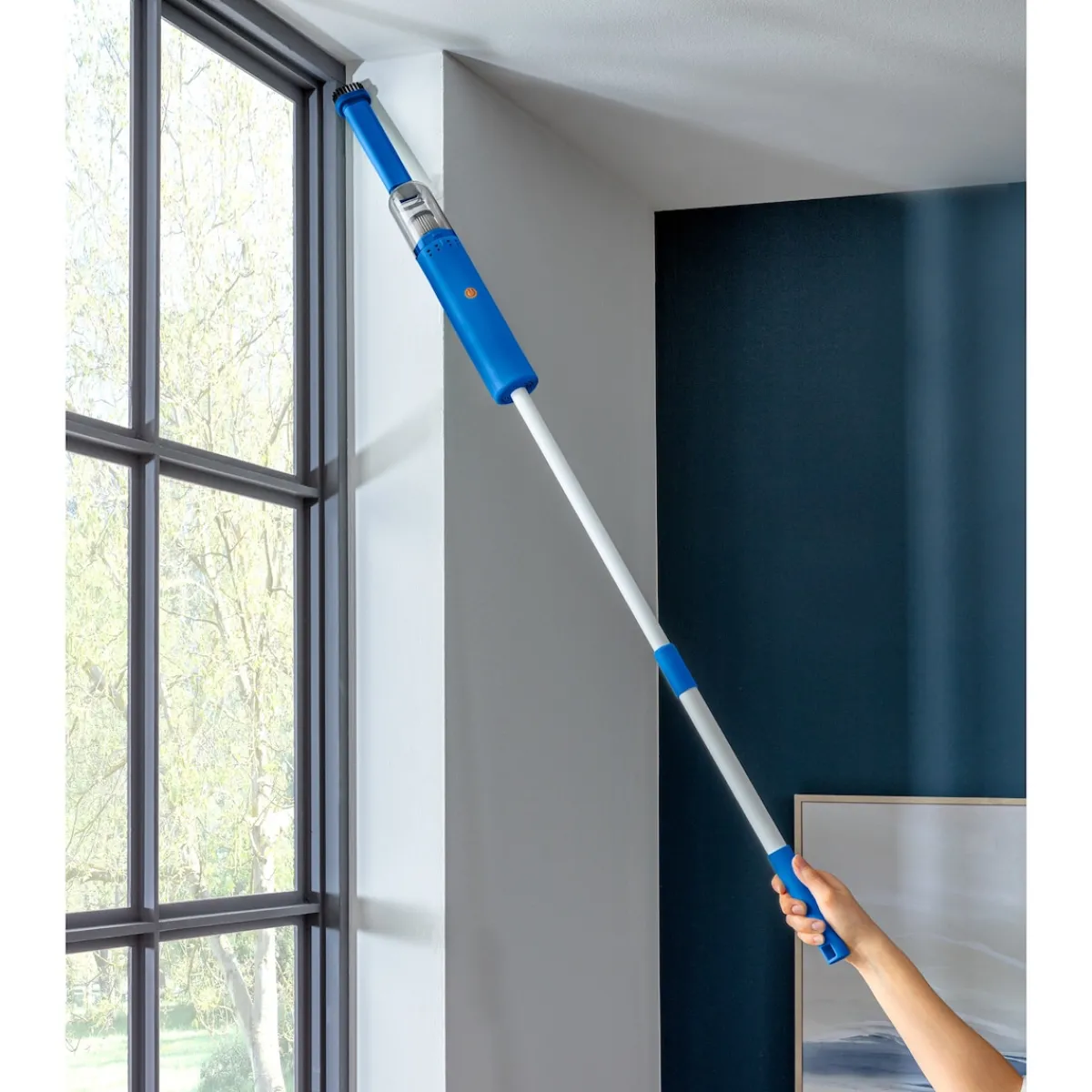 Die moderne Hausfrau Akkustaubsauger "One Flex"