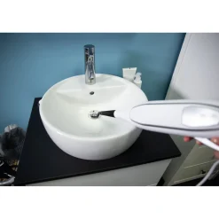 Wischer|Die moderne Hausfrau Dampfreiniger Livington SteamTwister