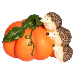 Dekofiguren|Herbstdekoration|Die moderne Hausfrau Dekofigur "Igel auf dem Kürbis"