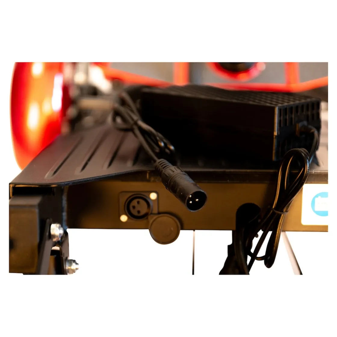 Elektromobile|Die moderne Hausfrau Elektroroller AT52317 mit Tasche & Korb rot