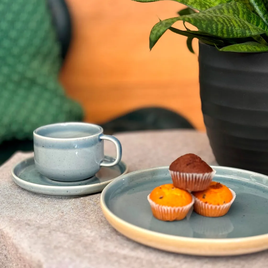 Geschirrsets|Die moderne Hausfrau Frühstücksset, Steinzeug Candy Blau