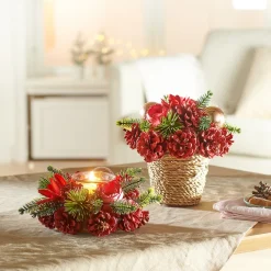 Die moderne Hausfrau Gesteck „Rote Zapfen“