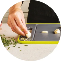 Hobbyköche|Die moderne Hausfrau 4-in-1 Auftau-Schneidbrett Livington FrostAway