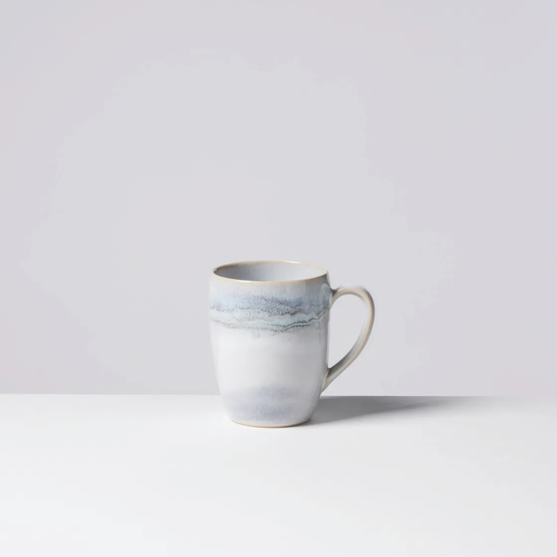 Gläser & Becher|Die moderne Hausfrau Kaffeebecher-Set, Steinzeug TIEFER SEE Grau / Weiß