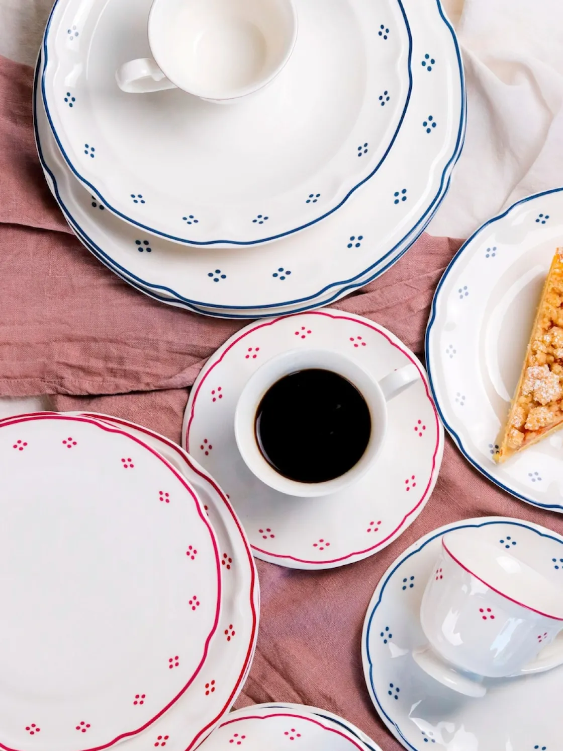 Kaffeeservice|Die moderne Hausfrau Kaffeeservice, Porzellan Lova Weiß / Rot