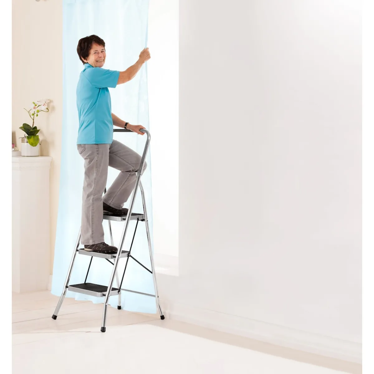 Die moderne Hausfrau Klapp-Trittleiter, Alu, 3 Stufen