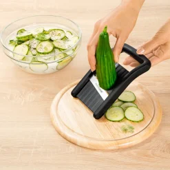 Gemüsehobel & Küchenreiben|Die moderne Hausfrau Kompakthobel "Extra Scharf"
