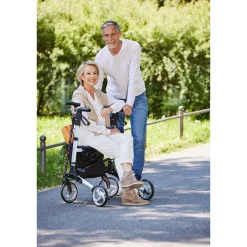 Rollatoren|Die moderne Hausfrau Leichtgewicht-Rollator Premium, Aluminium AT51006 + Transporttasche mit Rollen