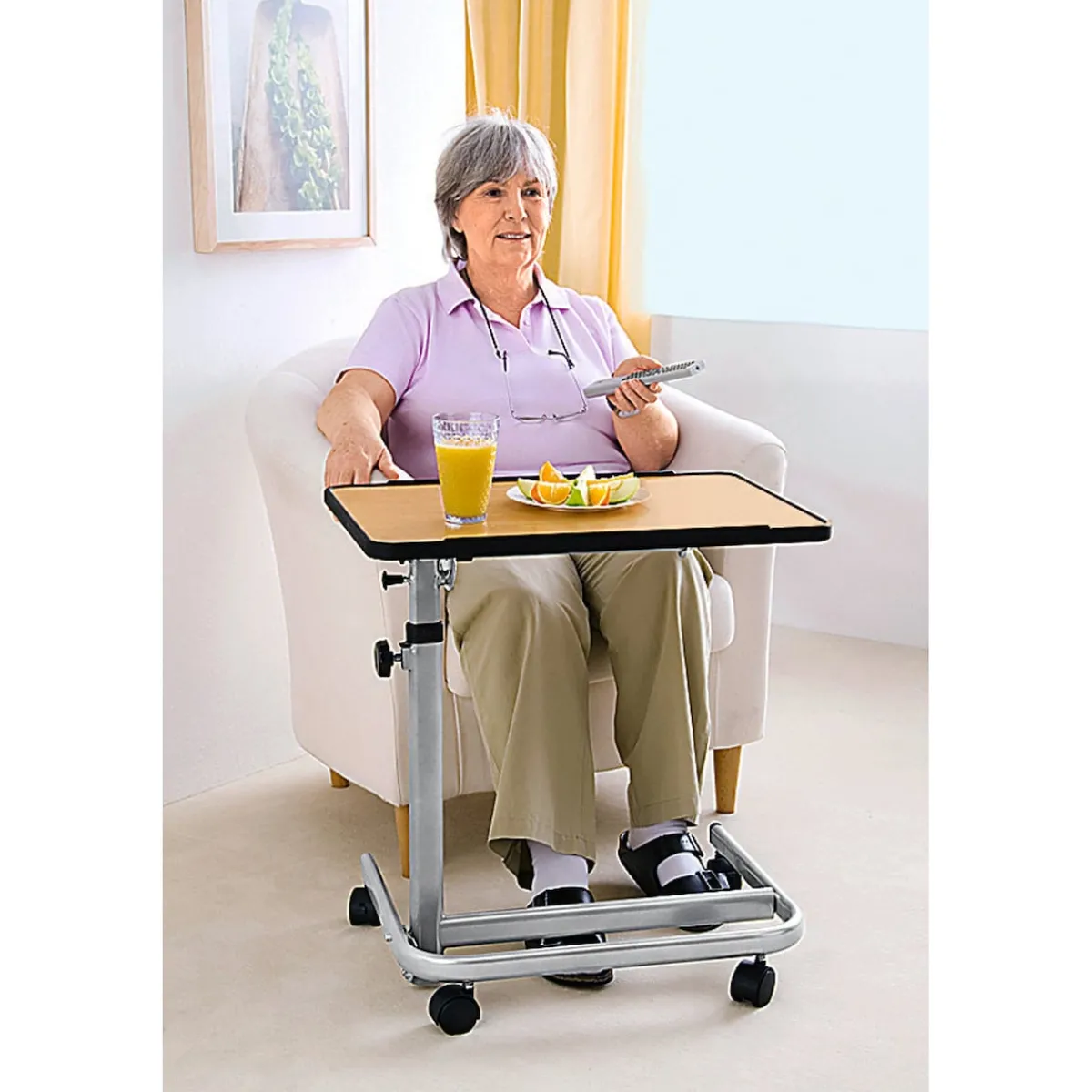 Die moderne Hausfrau Mobiler Beistelltisch Buche