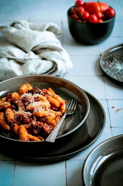 Geschirrsets|Die moderne Hausfrau Speiseteller-Set, Steinzeug Niara Schwarz / Grau