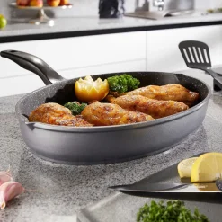 Pfannen|Die moderne Hausfrau STONELINE Fisch- und Schnitzelpfanne Oval 35x24 cm | mit Deckel