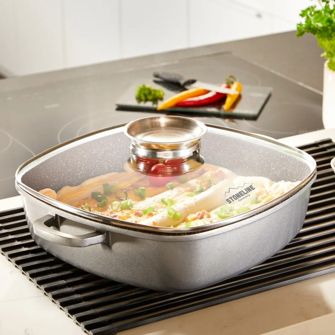 Pfannen|Die moderne Hausfrau STONELINE Servierpfanne Eckig 28 cm | mit Deckel