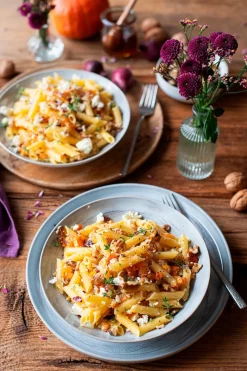 Geschirrsets|Die moderne Hausfrau Tafelservice, Steinzeug TIEFER SEE Grau / Weiß