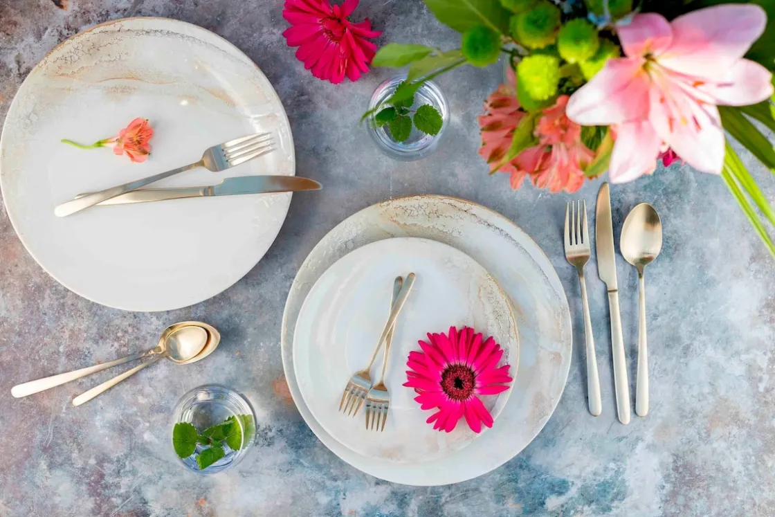 Geschirrsets|Die moderne Hausfrau Teller-Set, Steinzeug Ossia 6 x Suppenteller, 6 x Speiseteller, 6 x Dessertteller