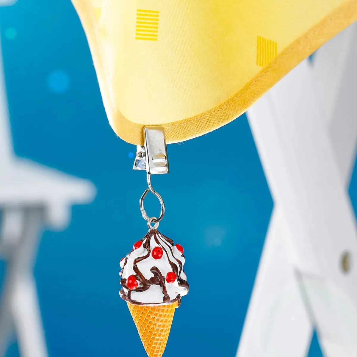 Die moderne Hausfrau Tischdeckenbeschwerer, 4 Stück