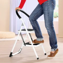 Die moderne Hausfrau Tritt-Sitz, Trittleiter, klappbar