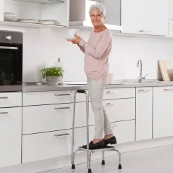 Trittleitern|Trittleitern|Die moderne Hausfrau Trittstufe mit Haltebügel